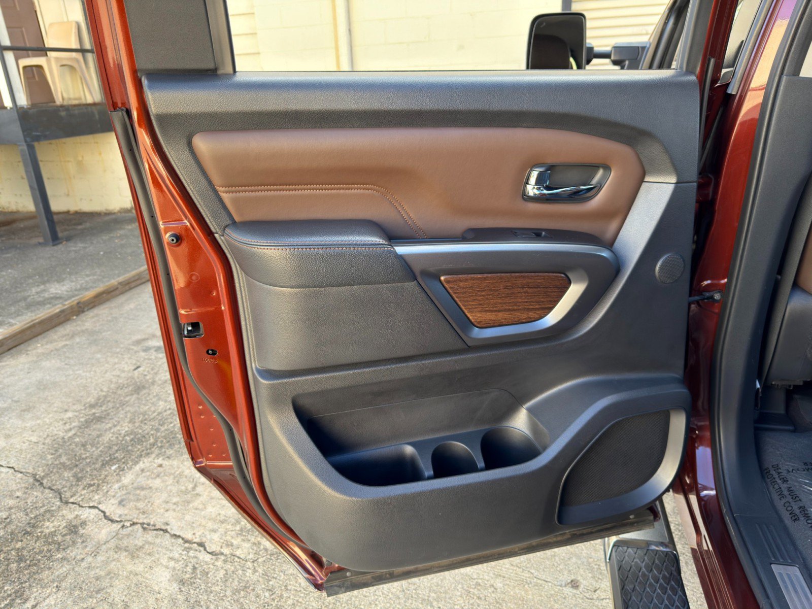 Used 2016 Nissan Titan Platinum Reserve RWD image 42