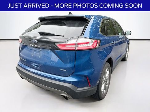 Certified 2022 Ford Edge Titanium AWD/4WD image 8