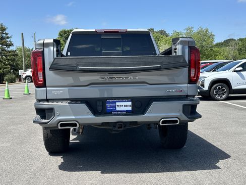 Certified 2023 GMC Sierra 1500 AT4 w/ AT4 Premium Package AWD/4WD image 20