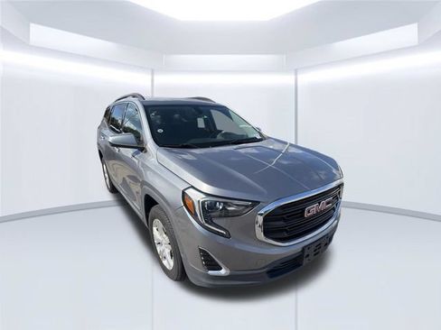 Used 2019 GMC Terrain SLE w/ Driver Convenience Package AWD/4WD image 3