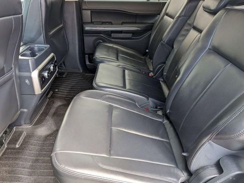 Used 2023 Ford Expedition XLT AWD/4WD image 24