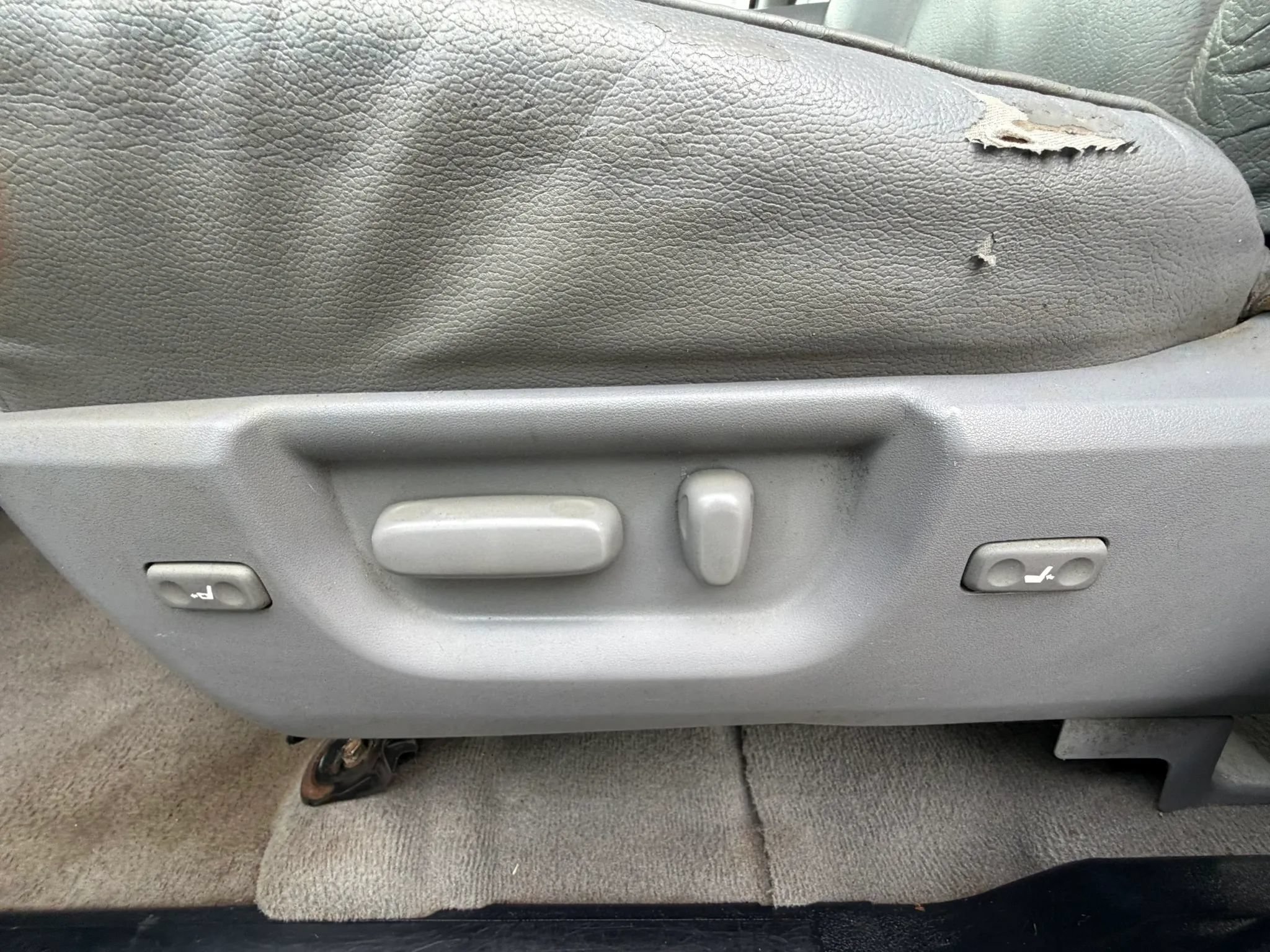 Used 2010 Toyota Tundra Limited RWD image 20
