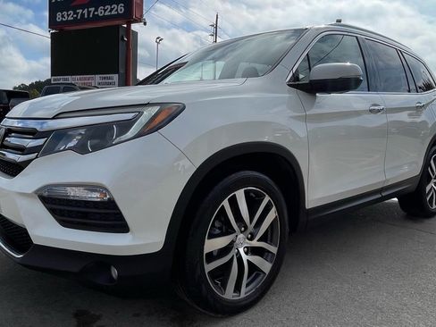 Used 2016 Honda Pilot Touring image 3