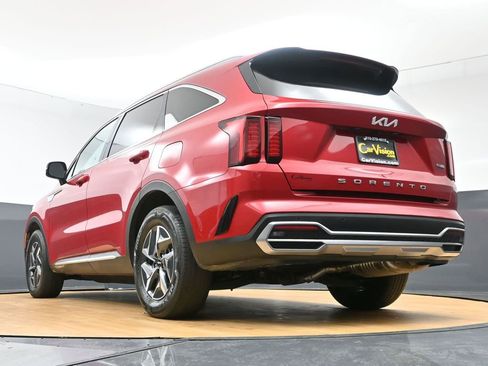 Used 2022 Kia Sorento S FWD image 50