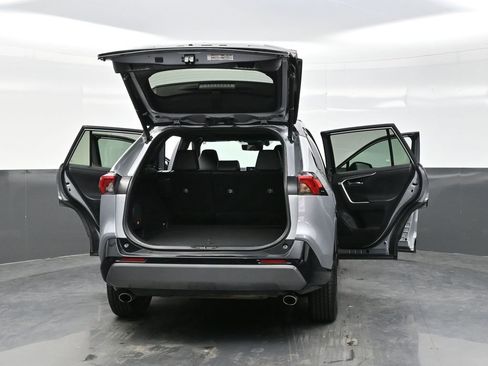 Used 2021 Toyota RAV4 XSE image 36