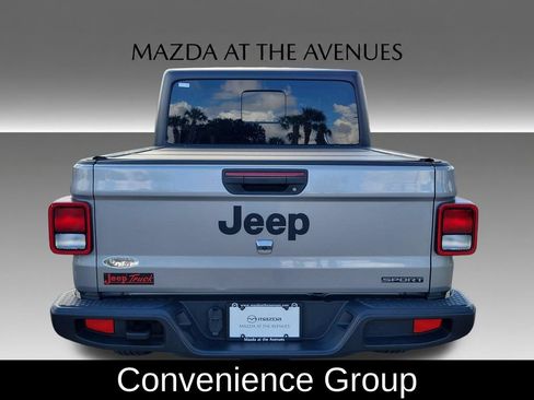 Used 2020 Jeep Gladiator Sport w/ Quick Order Package 24S AWD/4WD image 9