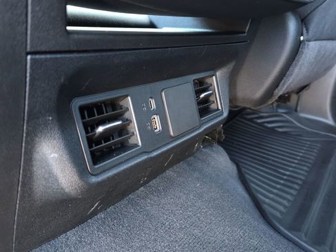 Used 2024 Chevrolet Silverado 1500 Custom image 29