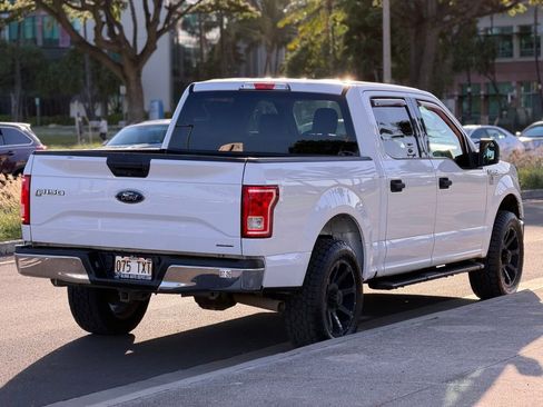 Used 2016 Ford F150 XLT w/ Trailer Tow Package RWD image 5