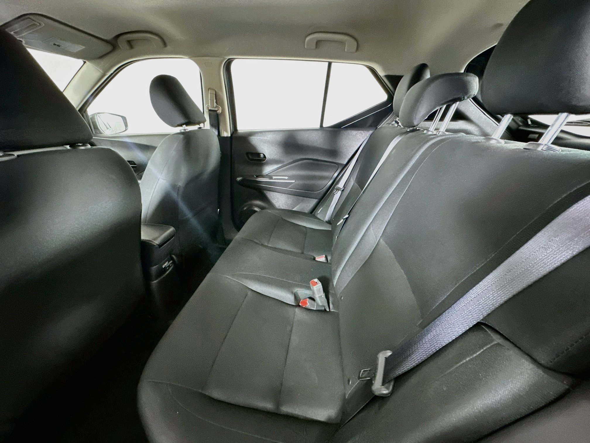 Used 2025 Nissan Kicks Play S FWD image 26