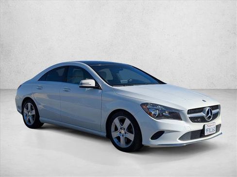 Used 2017 Mercedes-Benz CLA 250 4MATIC image 3