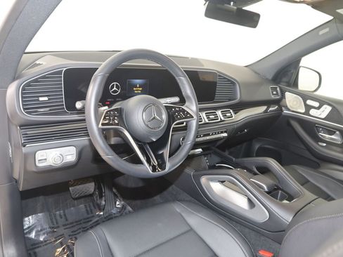 Used 2025 Mercedes-Benz GLE 450 4MATIC image 26