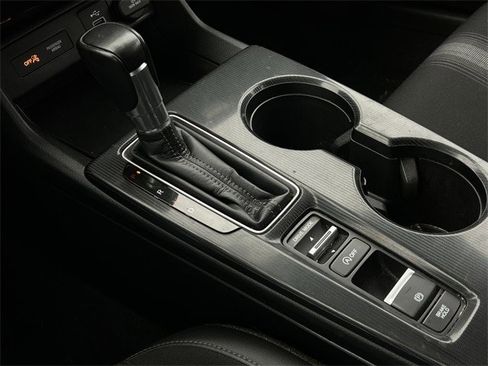 Used 2022 Honda Civic Sport image 22