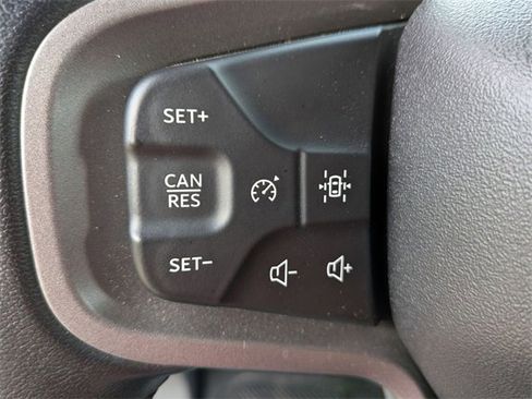 Used 2023 Ford Bronco Black Diamond image 17