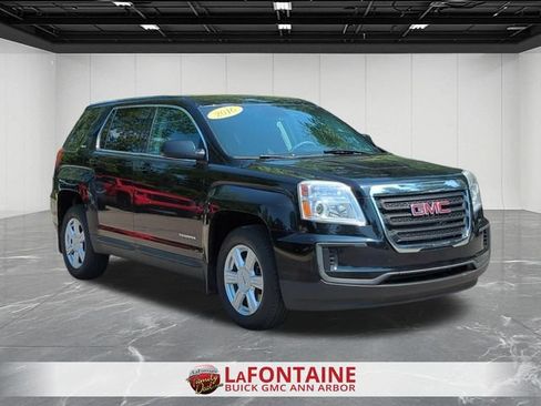 Used 2016 GMC Terrain SLE FWD image 2
