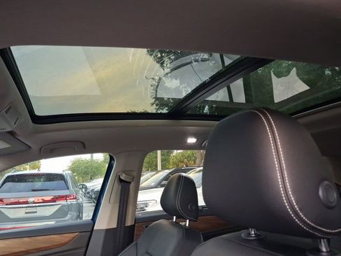 New 2026 Volkswagen Atlas SE FWD image 8