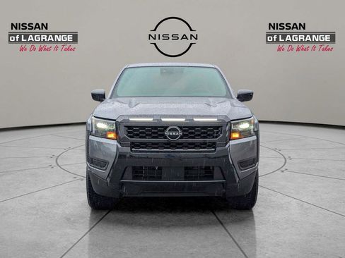 New 2026 Nissan Frontier SV w/ SV Convenience Package image 2