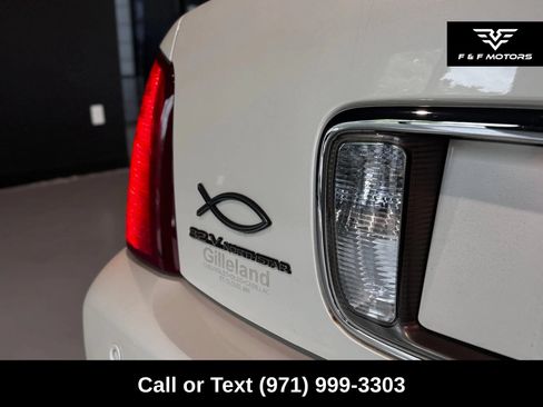 Used 2002 Cadillac De Ville DHS w/ Safety/Security Pkg FWD image 26