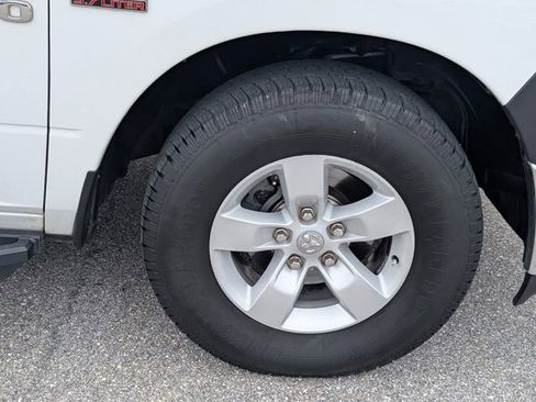 Used 2018 RAM 1500 Tradesman w/ Power & Remote Entry Group image 14