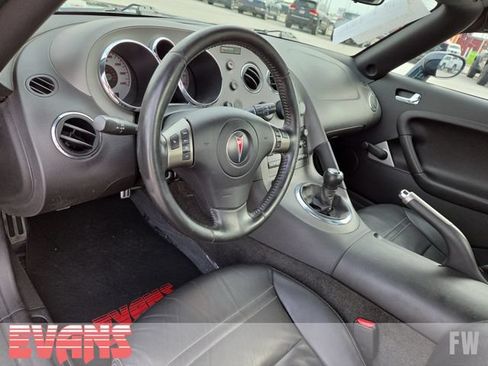 Used 2007 Pontiac Solstice Convertible w/ Premium Package RWD image 18