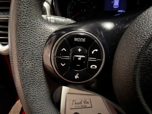 Used 2020 Kia Soul LX FWD image 26