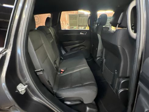 Used 2019 Jeep Grand Cherokee Laredo w/ 18" Wheel & 8.4" Radio Group RWD image 17