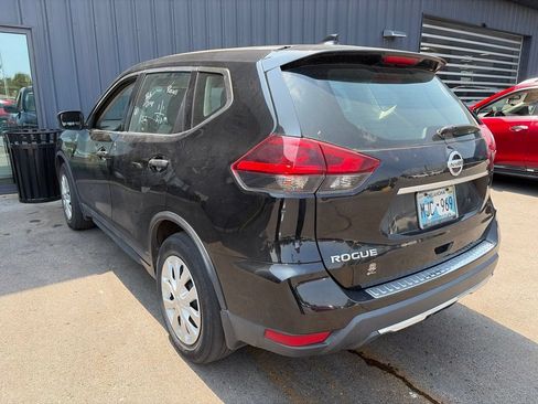 Used 2018 Nissan Rogue S FWD image 4