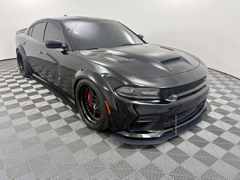 Used 2021 Dodge Charger SRT Hellcat RWD image 7