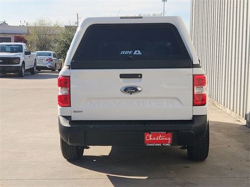 Used 2023 Ford Maverick XL image 9
