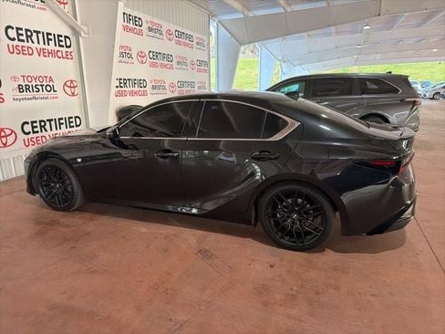 Used 2023 Lexus IS 350 F Sport image 9