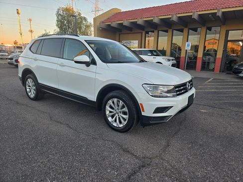 Used 2018 Volkswagen Tiguan S image 20