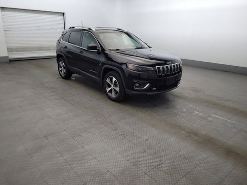 Used 2021 Jeep Cherokee Limited w/ Elite Package AWD/4WD image 13