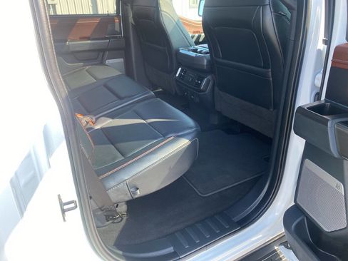 Used 2023 Ford F150 Lariat w/ Equipment Group 502A High image 18