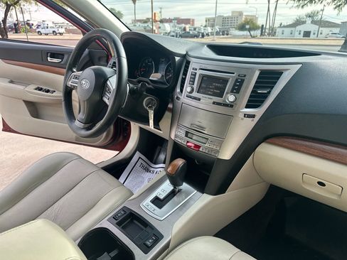 Used 2014 Subaru Outback 2.5i Limited w/ Moonroof Package image 21