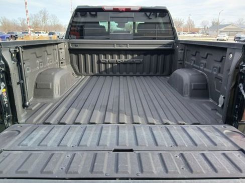Used 2024 GMC Sierra 1500 Denali w/ Technology Package image 17