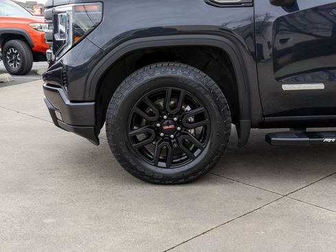 Used 2023 GMC Sierra 1500 Elevation w/ Elevation Premium Package image 29