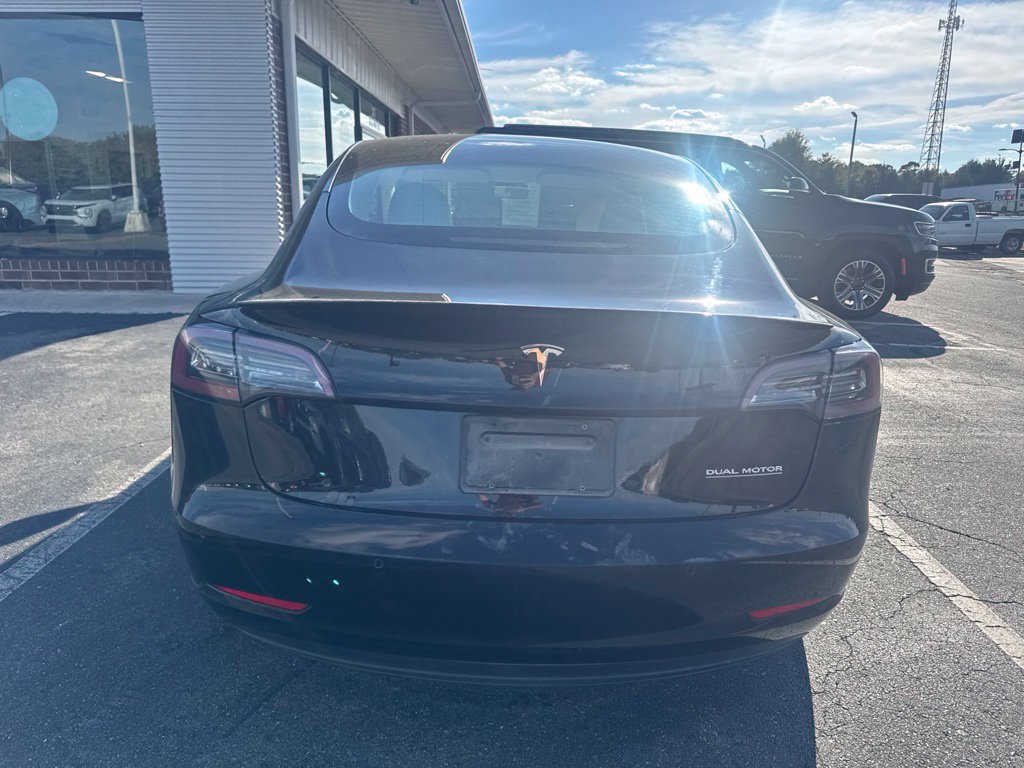 Used 2021 Tesla Model 3 Performance AWD/4WD image 5