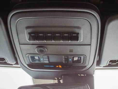 Used 2023 Ford Bronco Heritage Edition image 24