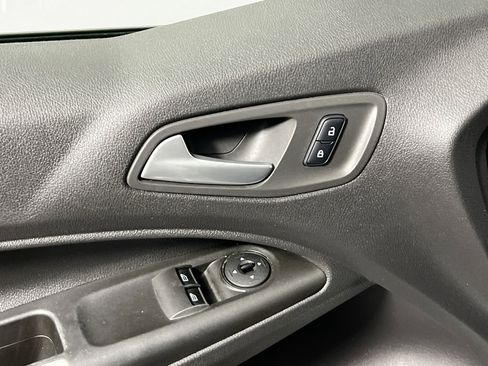 Used 2015 Ford Transit Connect XLT image 16