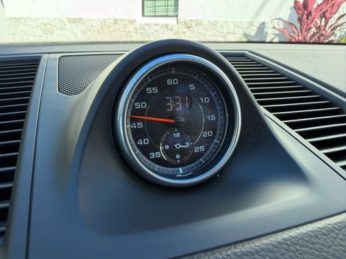 Used 2018 Porsche Macan image 38