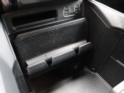 Used 2023 RAM 1500 Big Horn AWD/4WD image 29