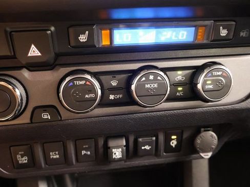 Certified 2021 Toyota Tacoma TRD Pro AWD/4WD image 28