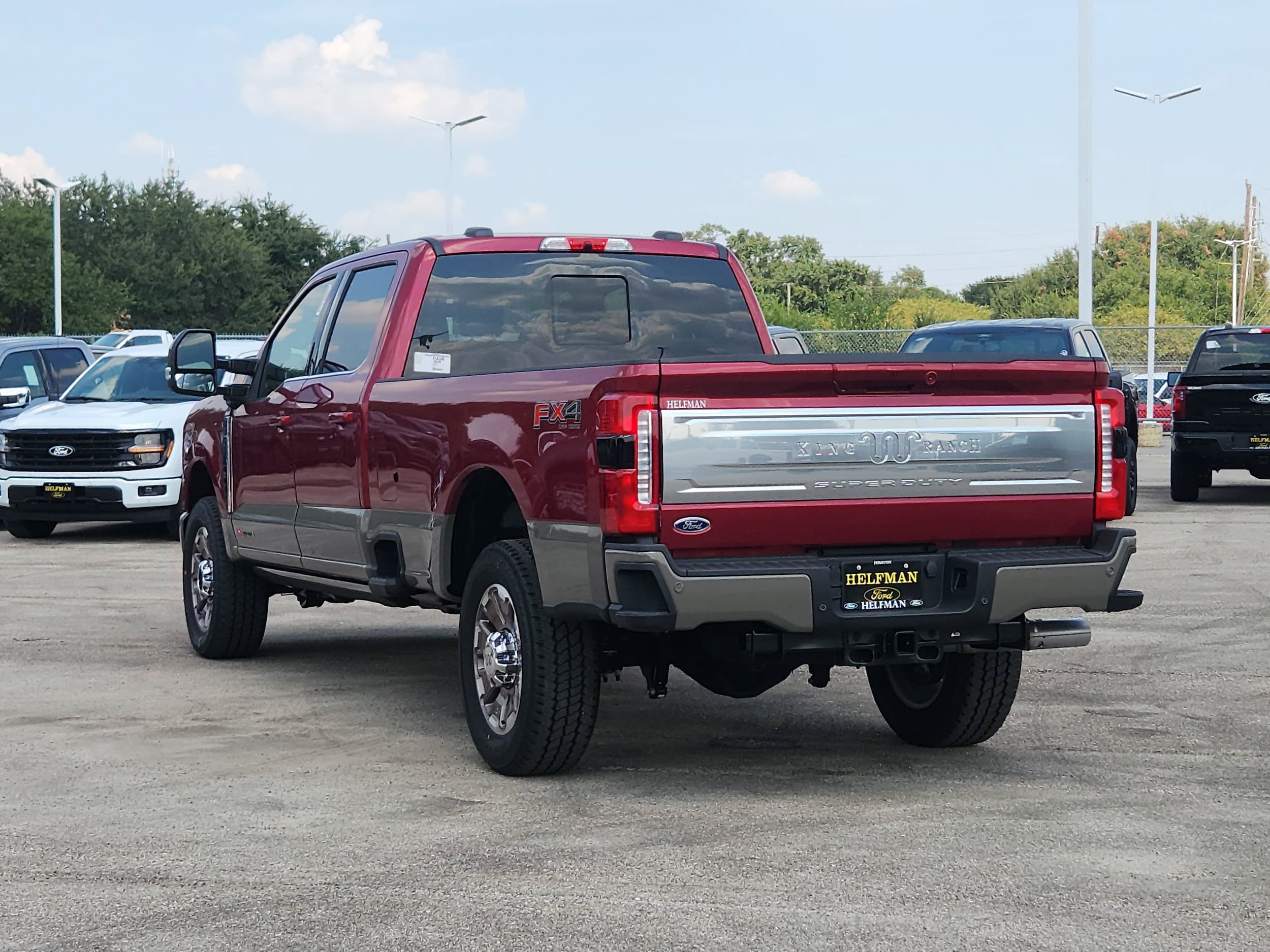 New 2026 Ford F350 King Ranch w/ FX4 Off-Road Package AWD/4WD image 4