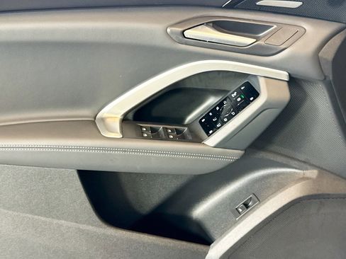 New 2025 Audi Q5 Premium Plus AWD/4WD image 16