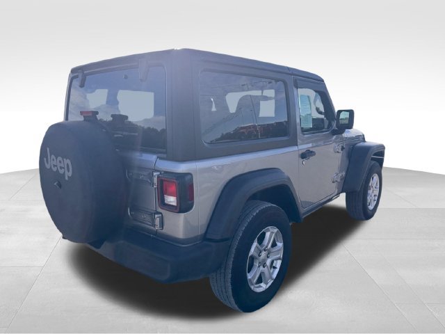 Used 2018 Jeep Wrangler Sport AWD/4WD image 5