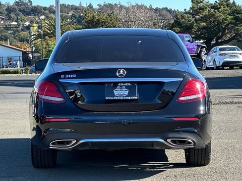 Used 2019 Mercedes-Benz E 300 image 5