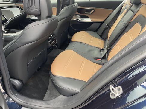 New 2026 Mercedes-Benz E 53 AMG e 4MATIC Sedan image 36