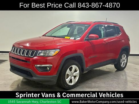 Used 2019 Jeep Compass Latitude w/ Cold Weather Group AWD/4WD image 1