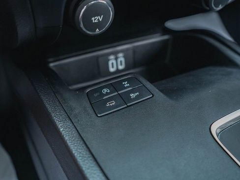 Used 2020 Ford Ranger XLT w/ Equipment Group 301A Mid image 13