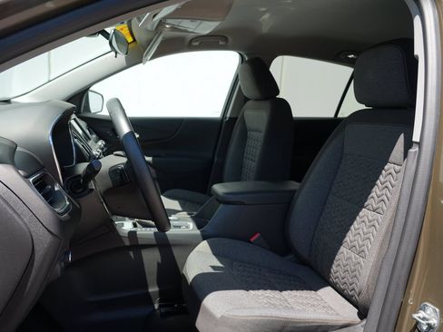 Certified 2024 Chevrolet Equinox LT AWD/4WD image 12