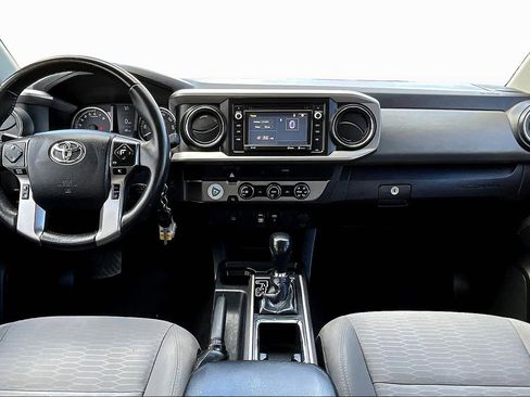 Used 2019 Toyota Tacoma SR5 image 14